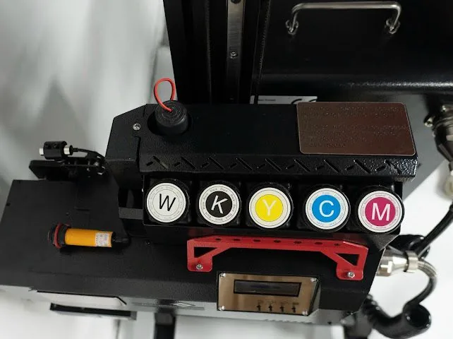 Vertiq Hypermural X uv wall printer — close-up detail view 1